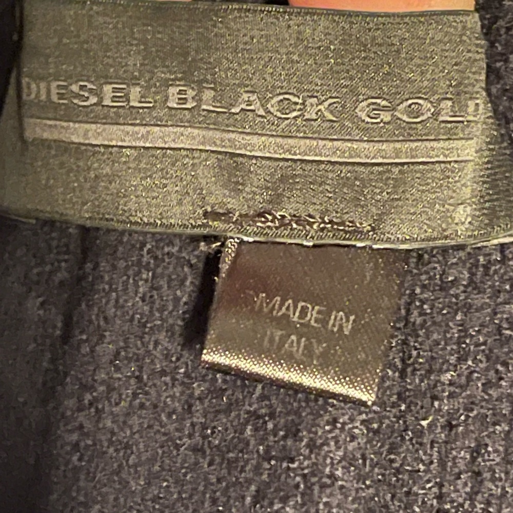 Diesel Black Gold Short Sleeve Turtleneck Navy Sweater Size Small - Picture 2 of 3